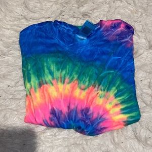 TIE-DYE TSHIRT💗